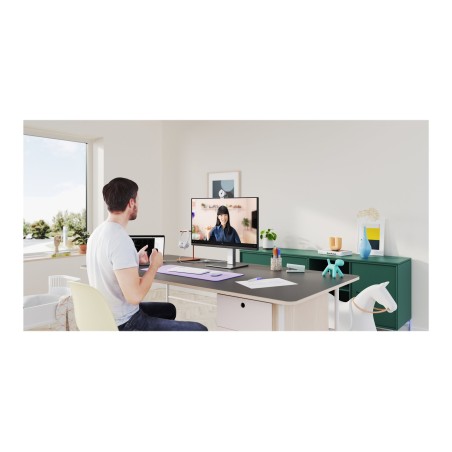 Logitech BRIO 300 - Webcam - color - 2 MP - 1920 x 1080 - 1080p, 720p - audio - USB-C